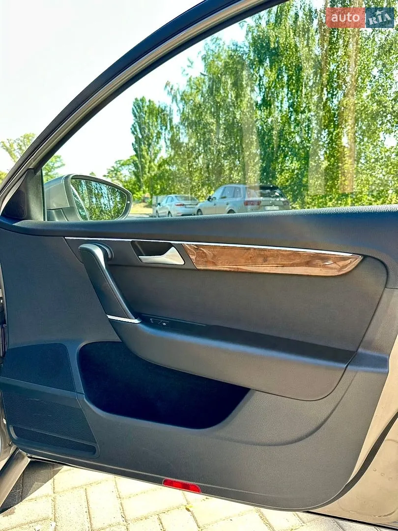 2012 Volkswagen Passat - мініатюра 17