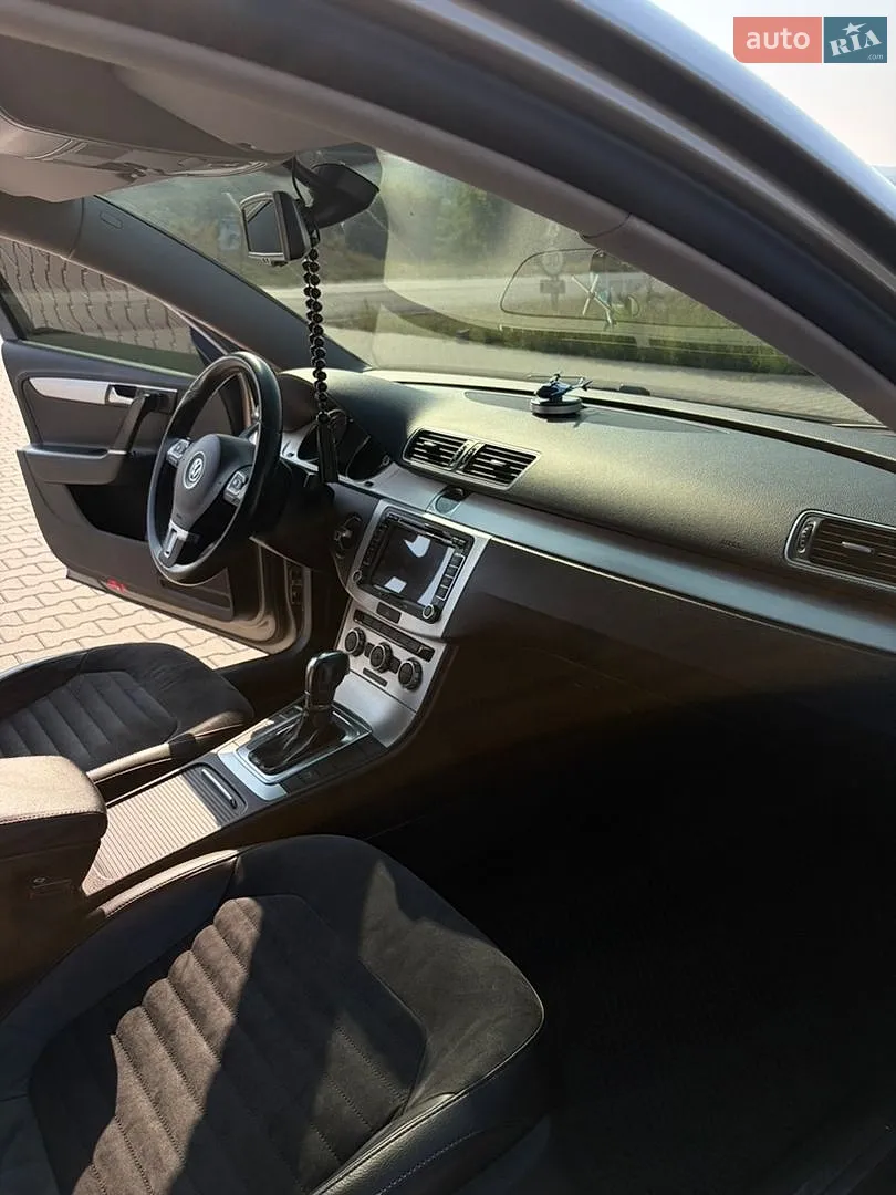 2012 Volkswagen Passat - мініатюра 14