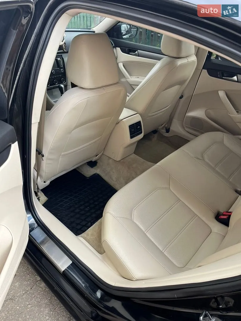 2014 Volkswagen Passat - мініатюра 13