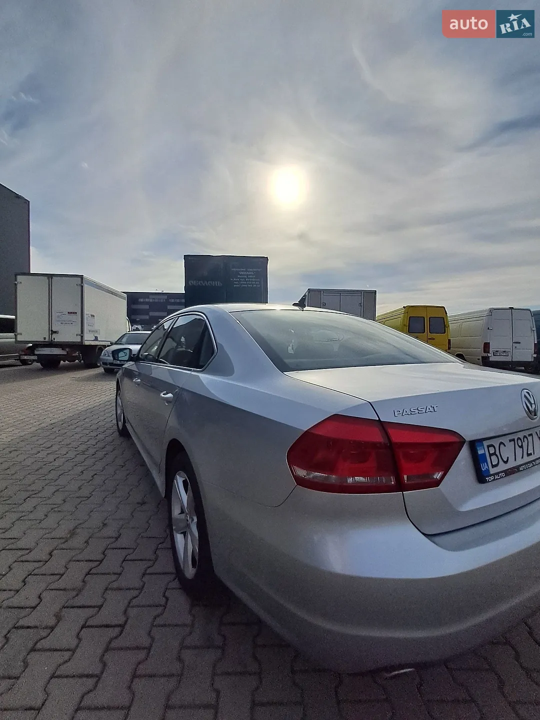 2012 Volkswagen Passat - мініатюра 9