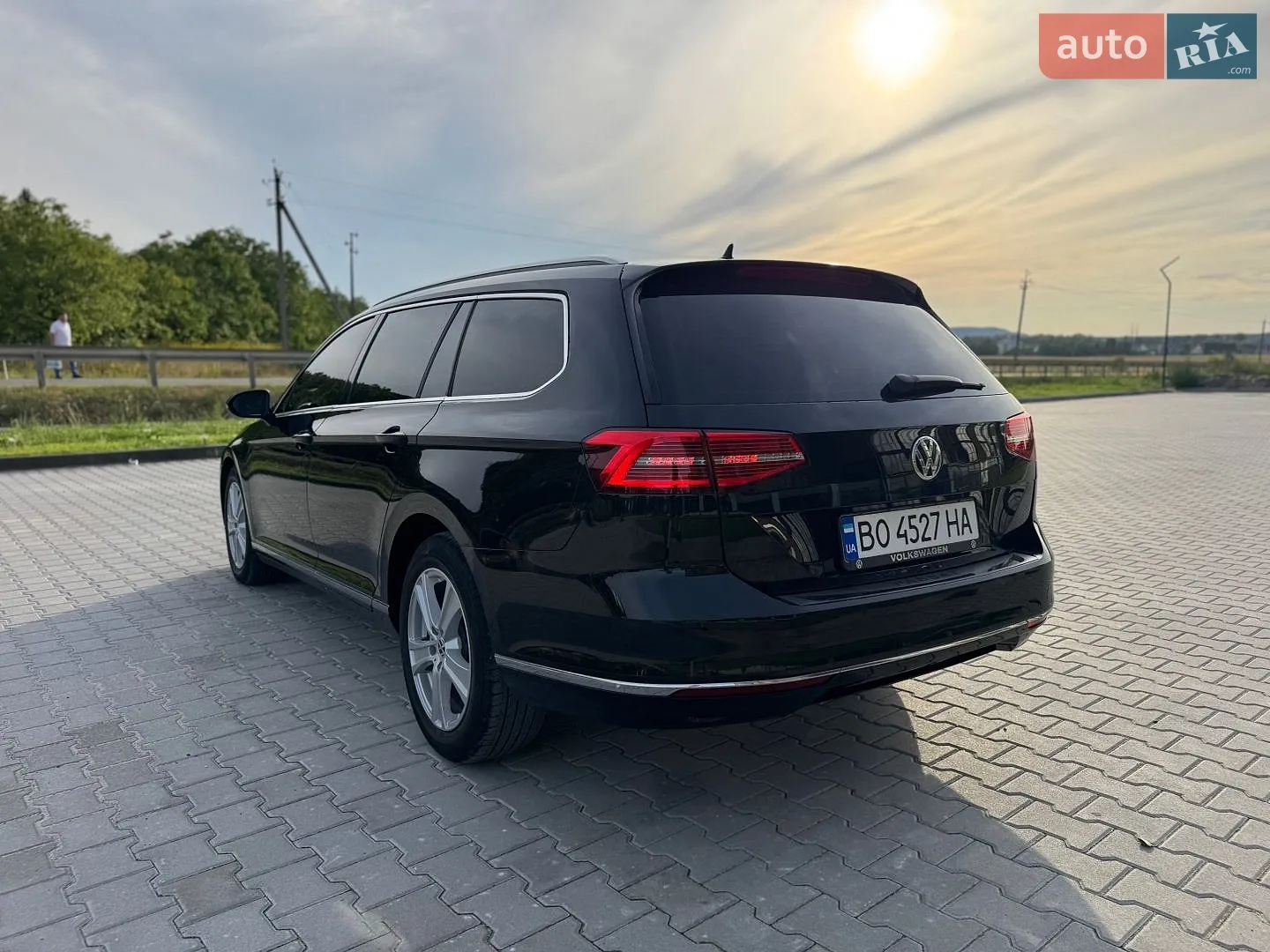 2016 Volkswagen Passat - мініатюра 9