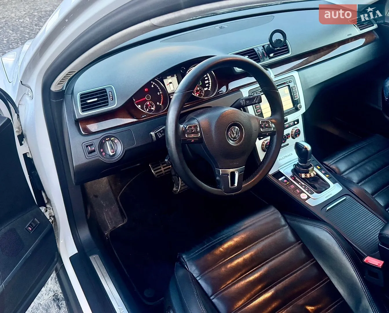 2014 Volkswagen Passat - мініатюра 17
