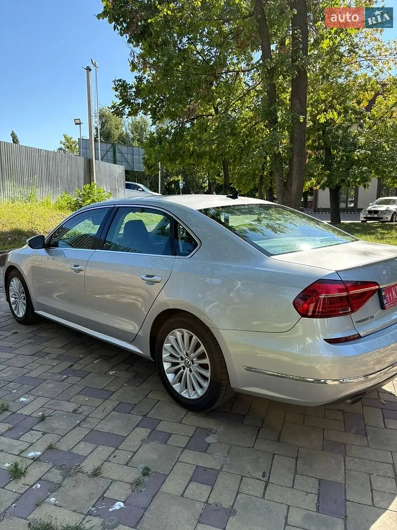 2016 Volkswagen Passat - мініатюра 5
