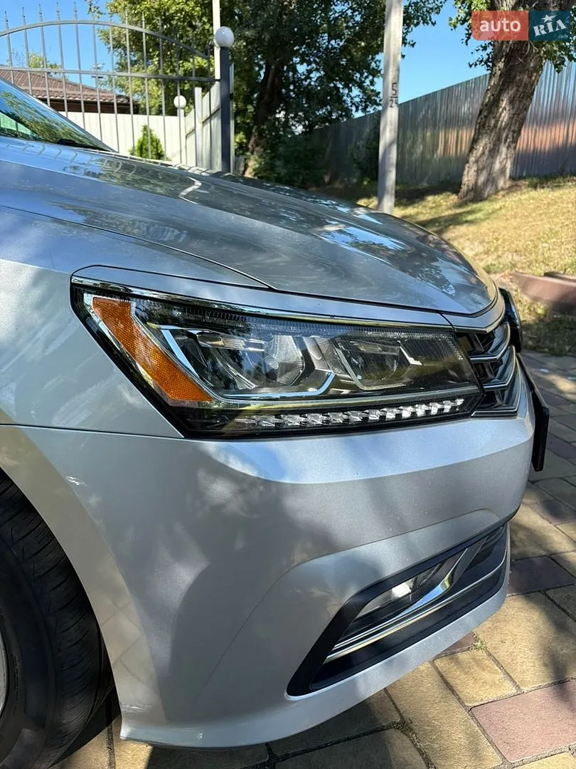 2016 Volkswagen Passat - мініатюра 8