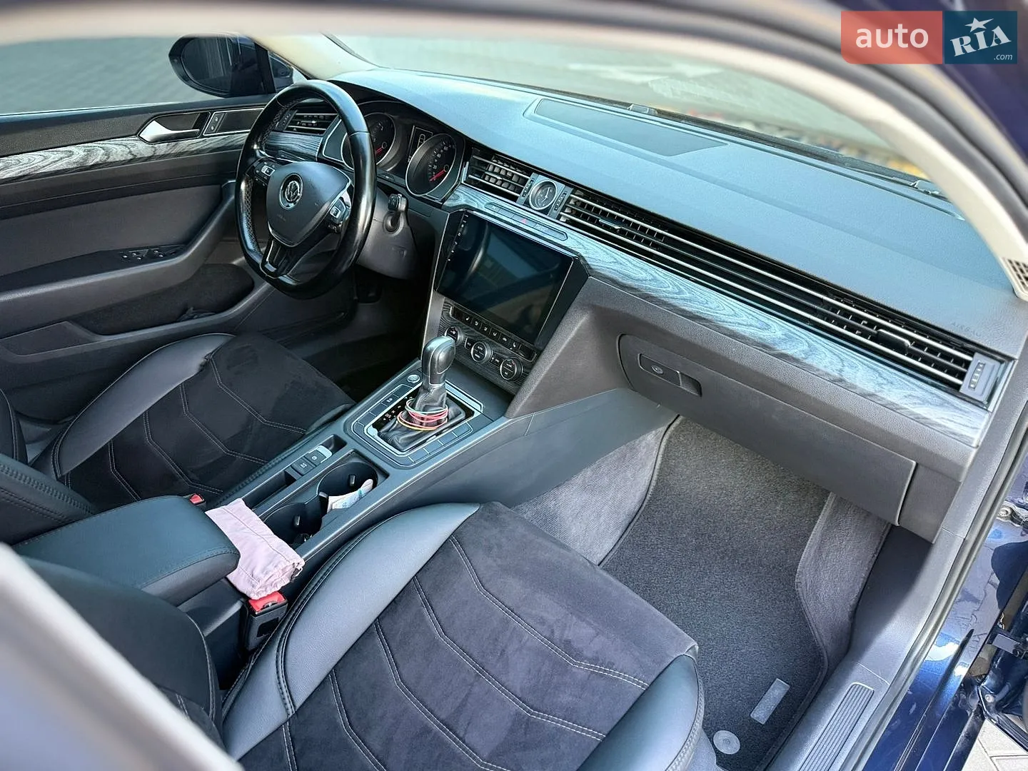 2015 Volkswagen Passat - мініатюра 11