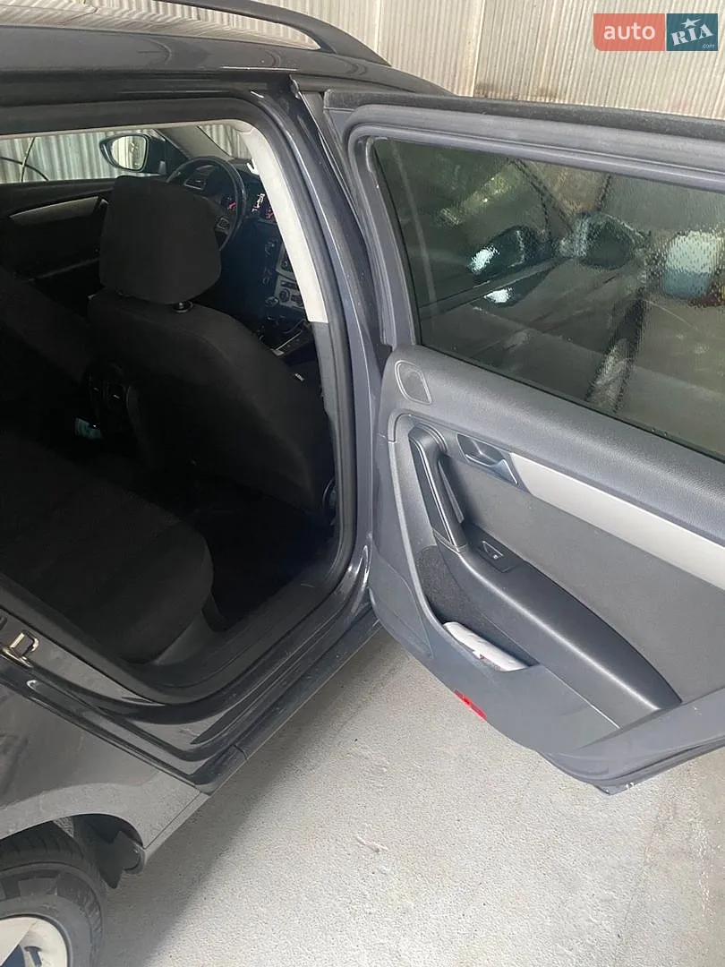 2013 Volkswagen Passat - мініатюра 3