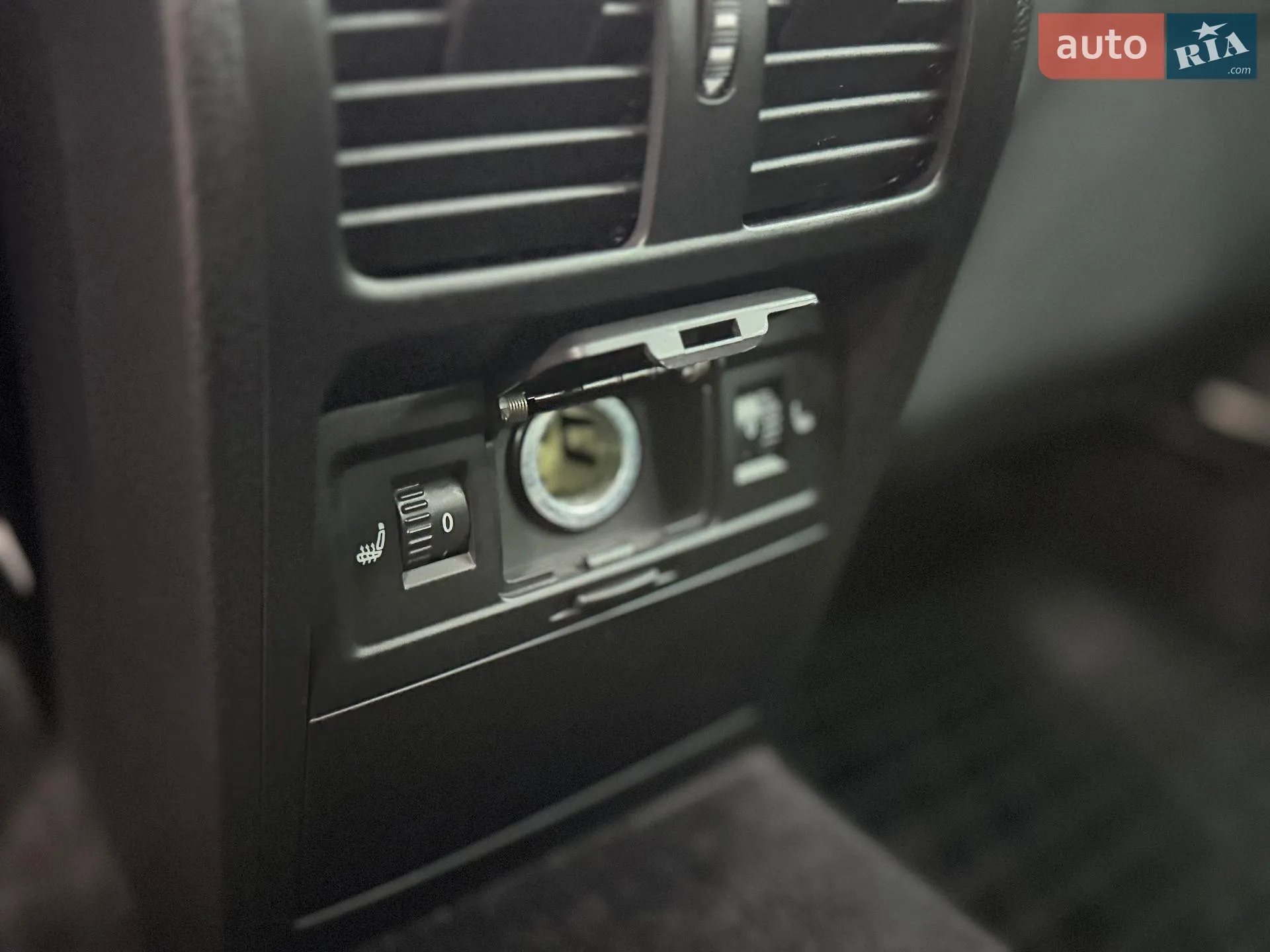 2013 Volkswagen Passat - мініатюра 17