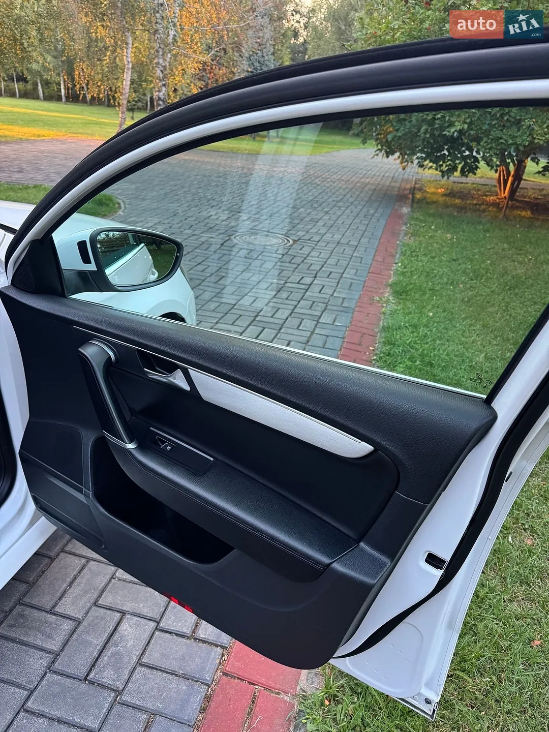 2014 Volkswagen Passat - мініатюра 36