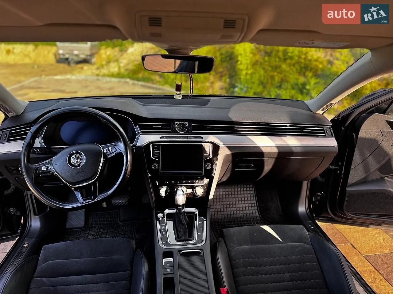 2015 Volkswagen Passat - мініатюра 20