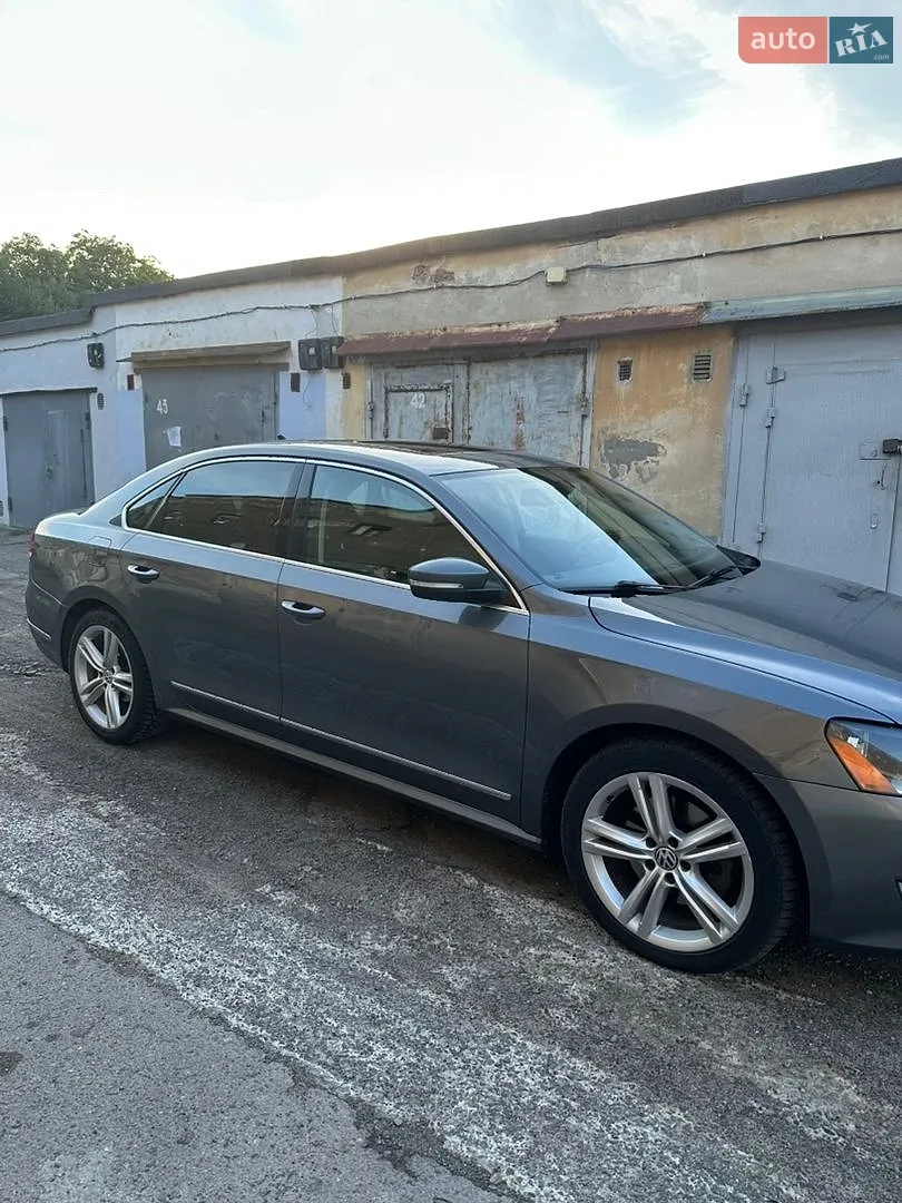 2013 Volkswagen Passat - мініатюра 4