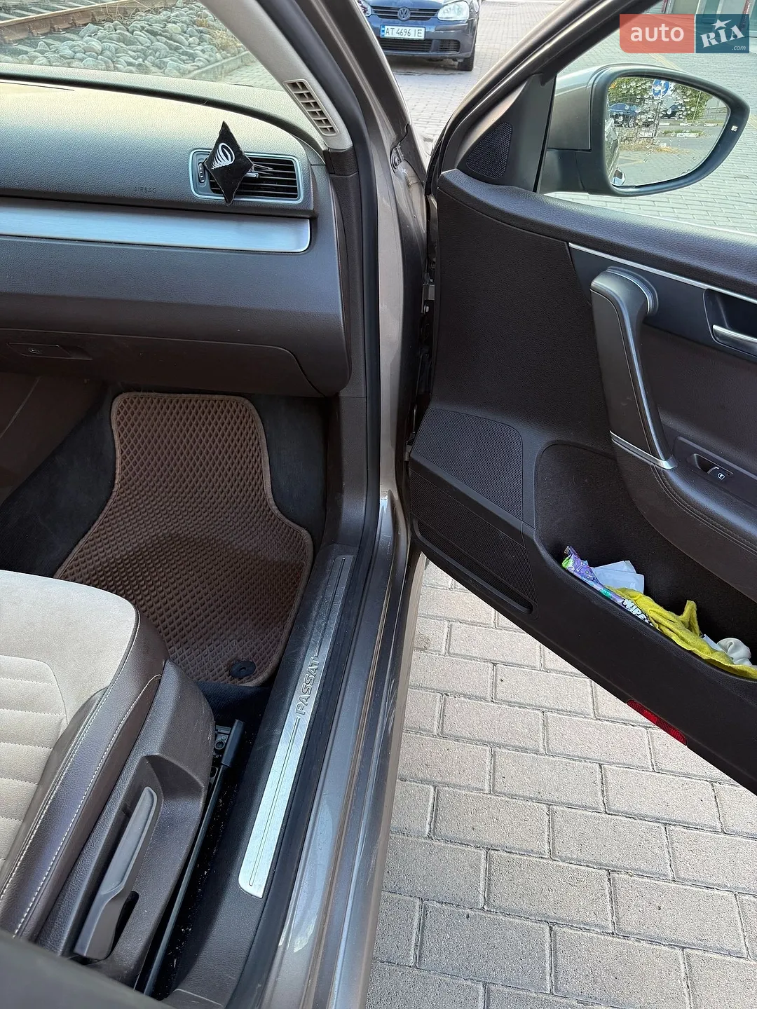 2011 Volkswagen Passat - мініатюра 28