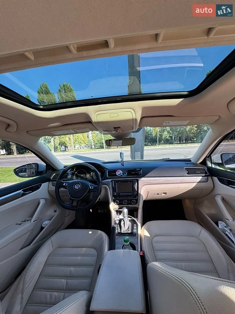 2017 Volkswagen Passat - мініатюра 9