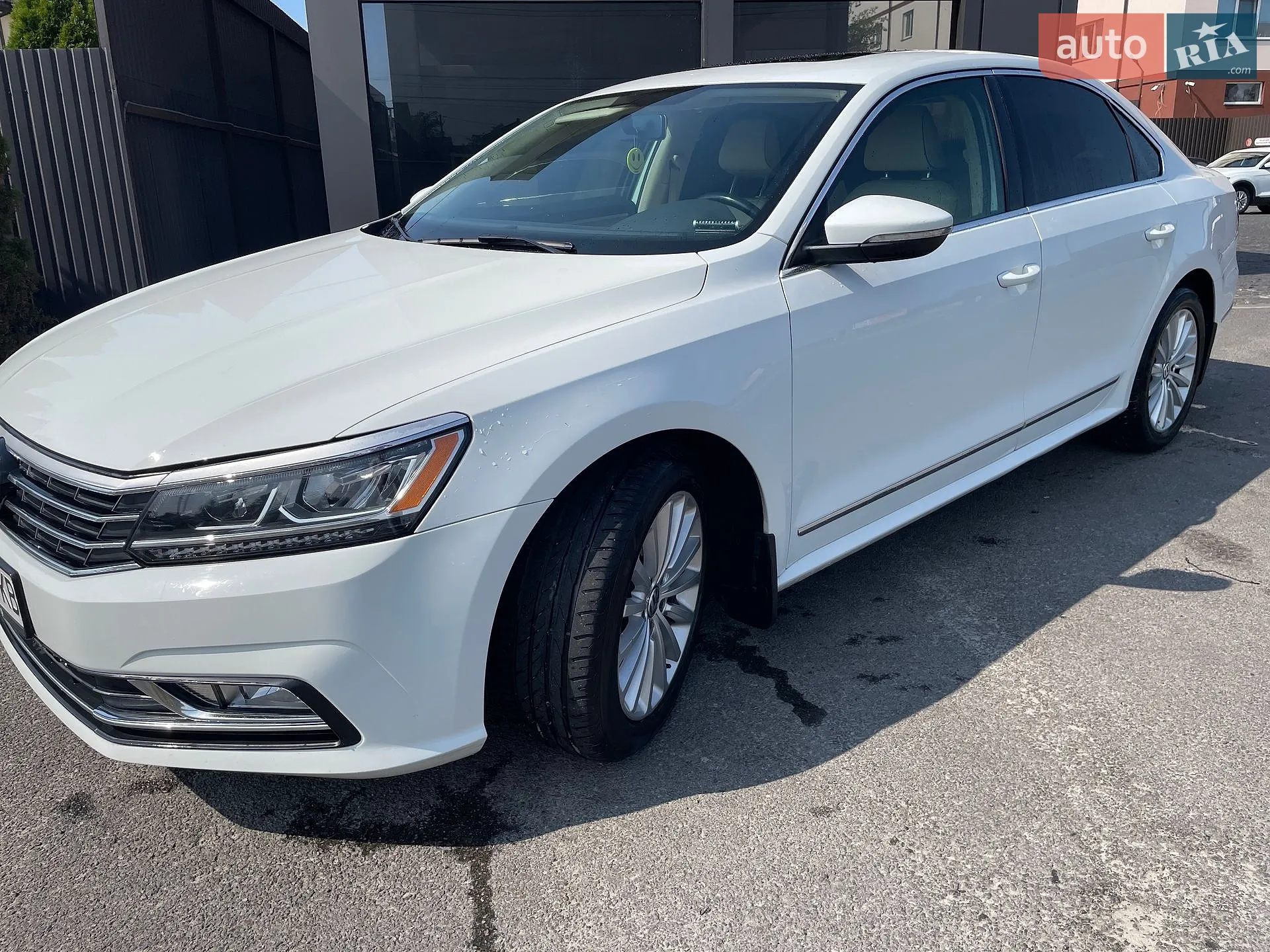 2016 Volkswagen Passat - мініатюра 2