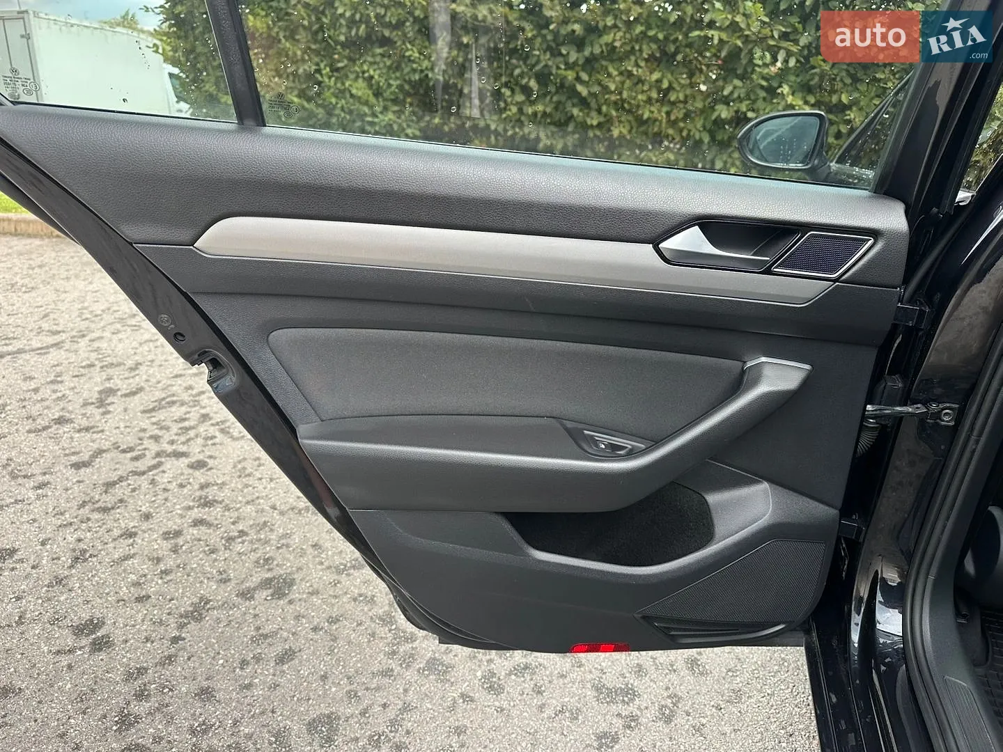 2017 Volkswagen Passat - мініатюра 15