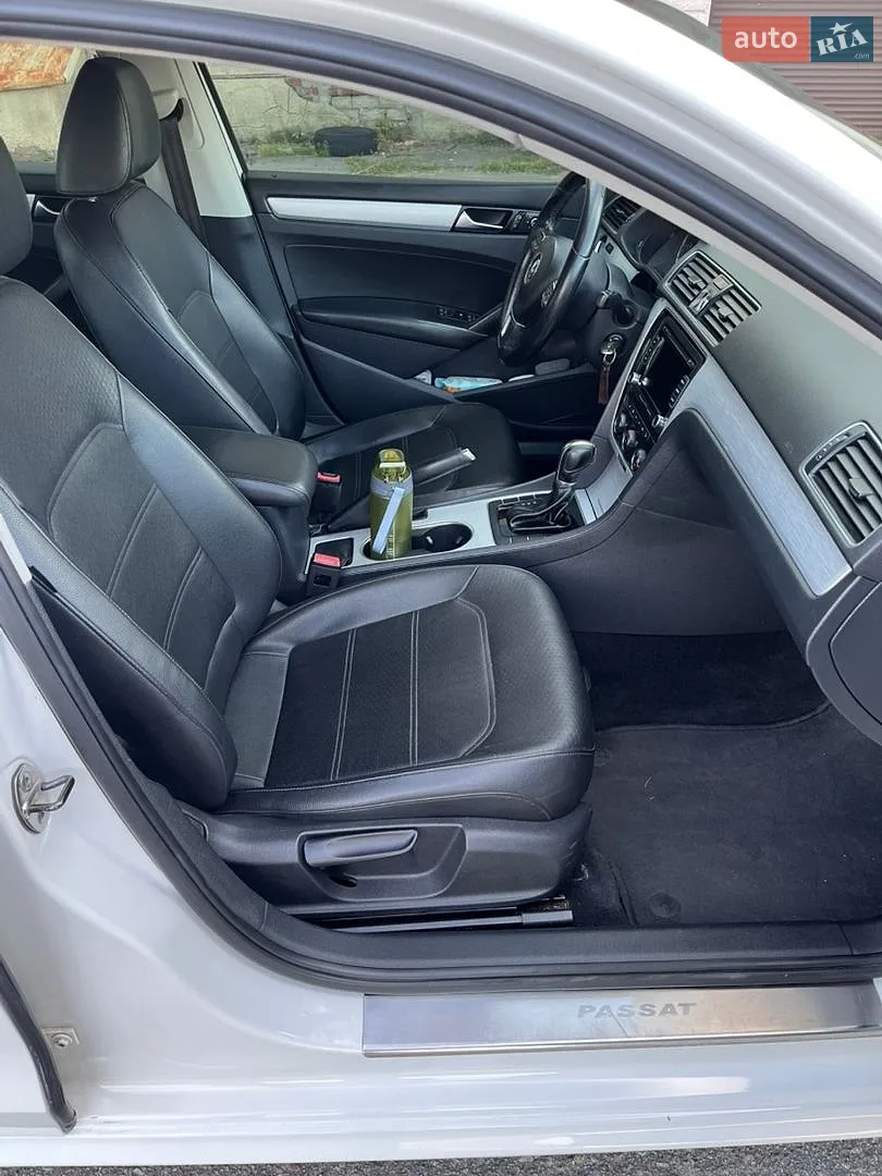 2013 Volkswagen Passat - мініатюра 11