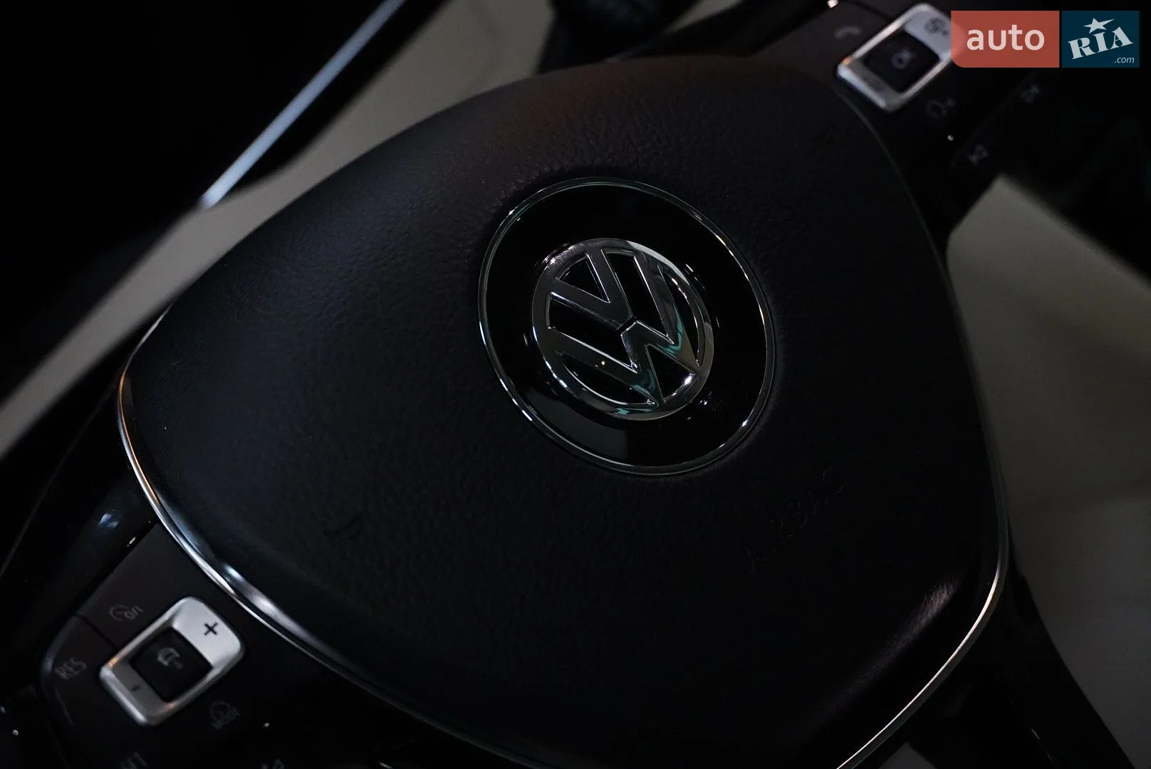 2018 Volkswagen Passat - мініатюра 33