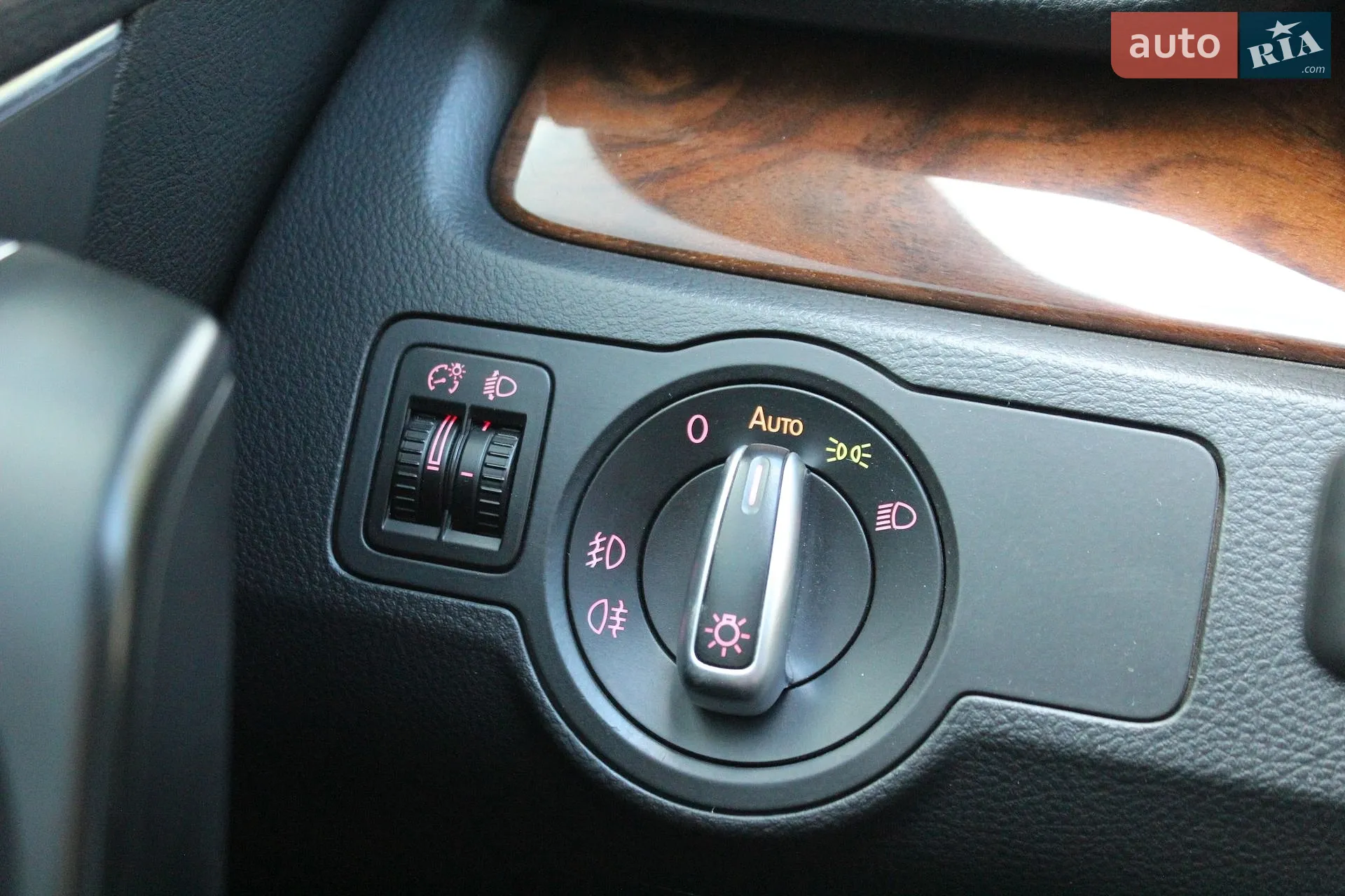 2011 Volkswagen Passat - мініатюра 22