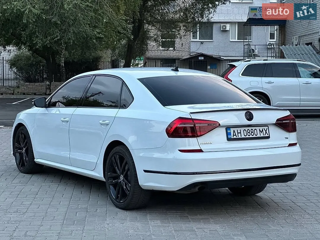 2018 Volkswagen Passat - мініатюра 5