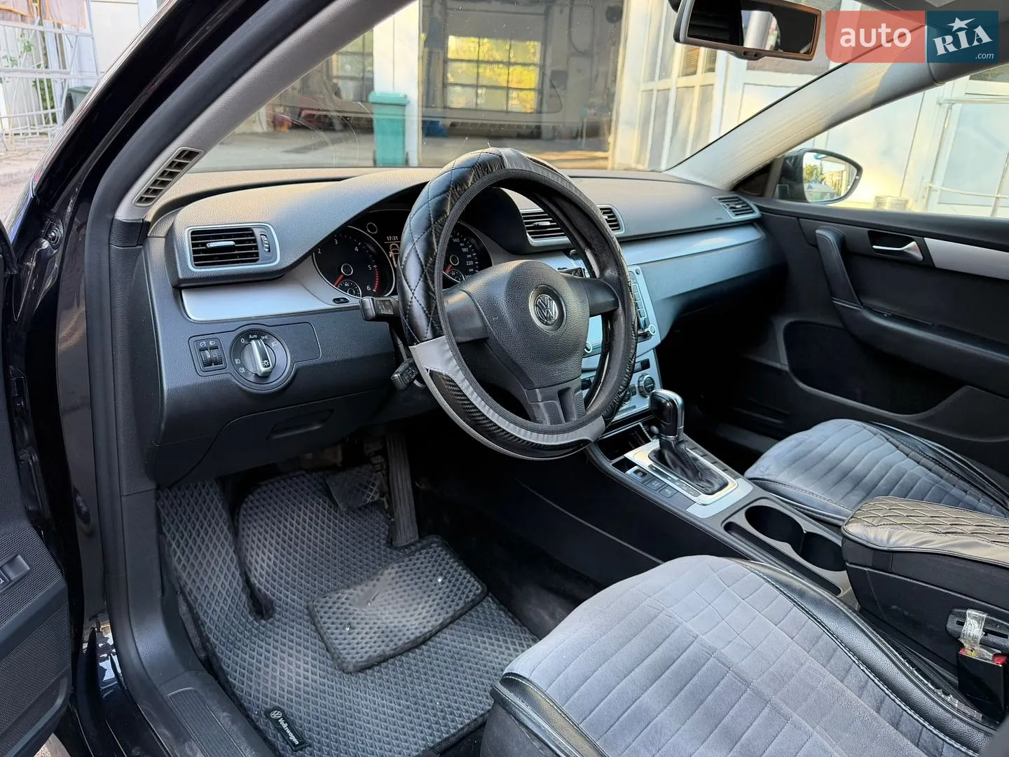 2011 Volkswagen Passat - мініатюра 11