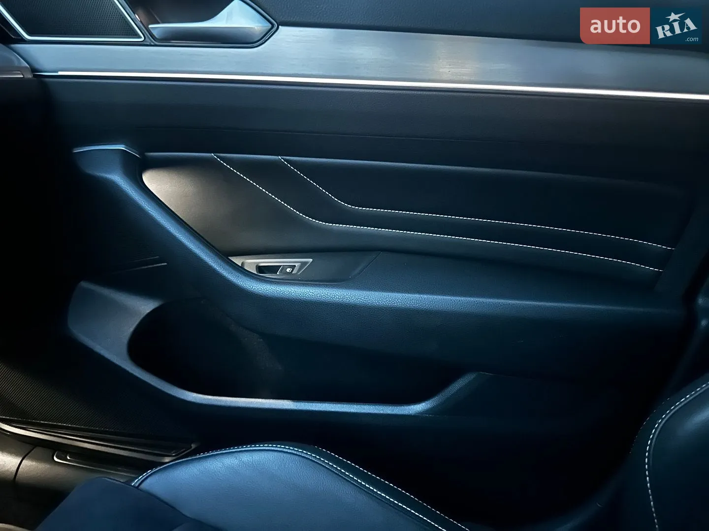 2020 Volkswagen Passat - мініатюра 17
