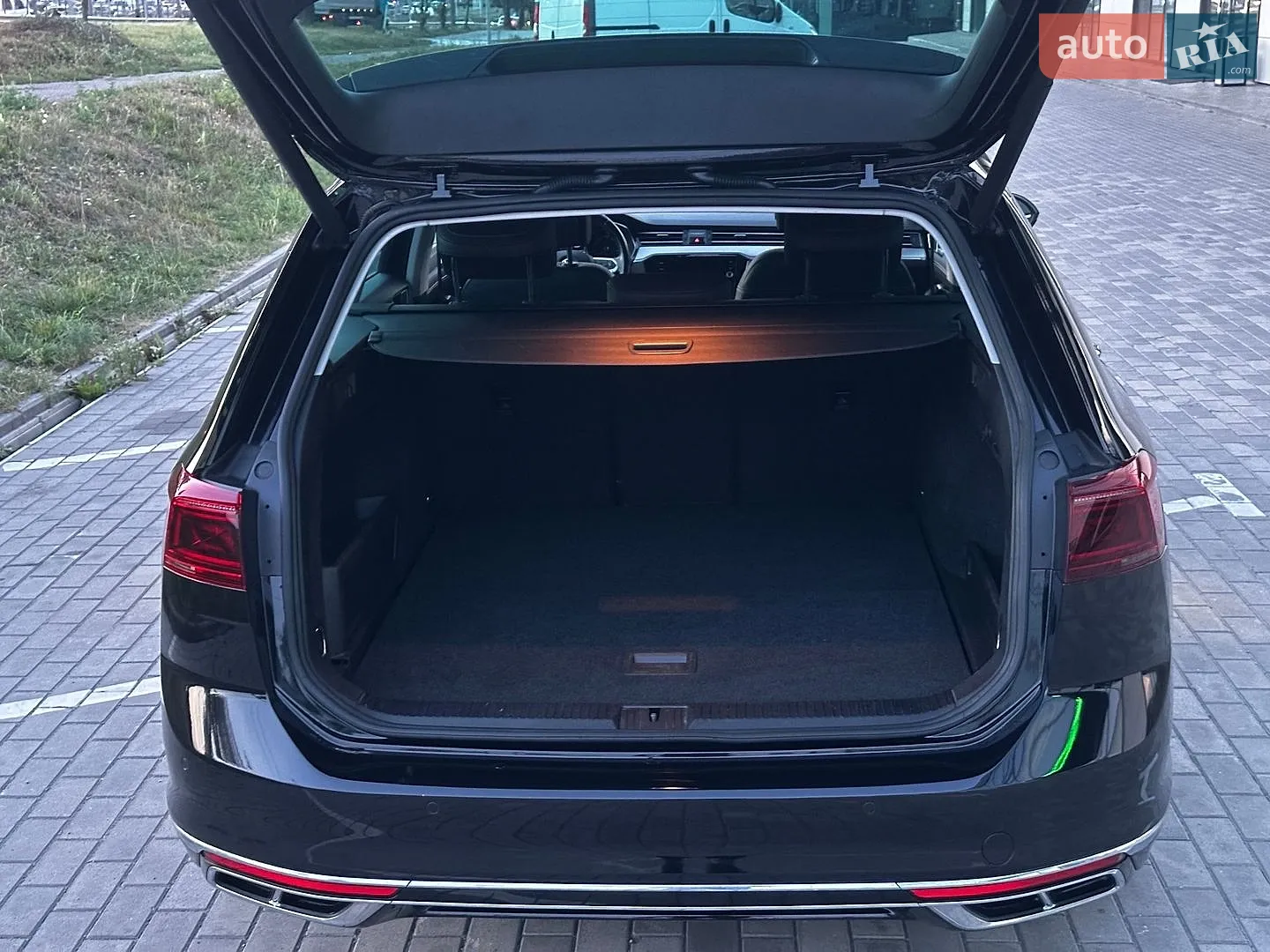 2020 Volkswagen Passat - мініатюра 28