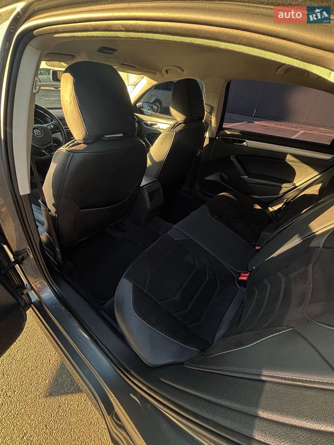 2016 Volkswagen Passat - мініатюра 13