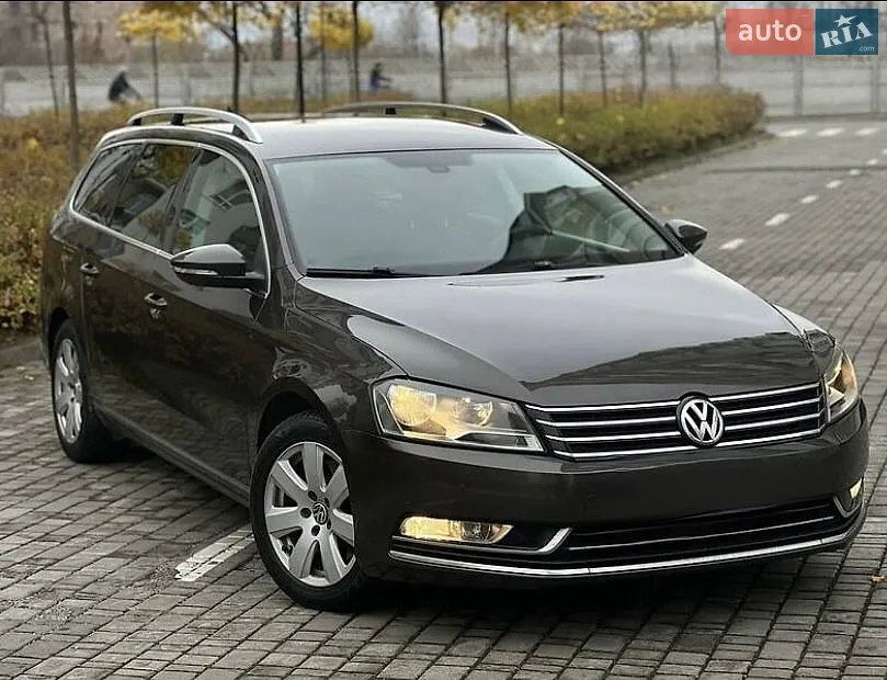 2012 Volkswagen Passat - мініатюра 4