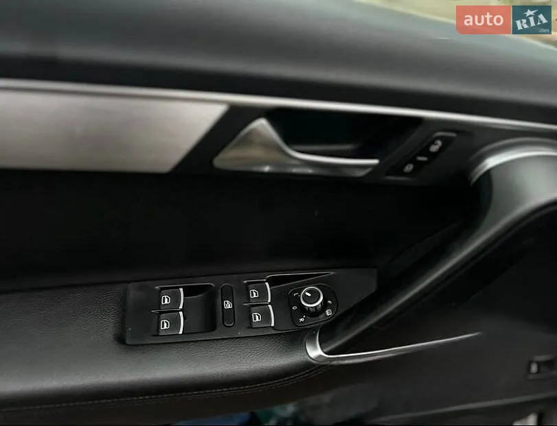 2012 Volkswagen Passat - мініатюра 25