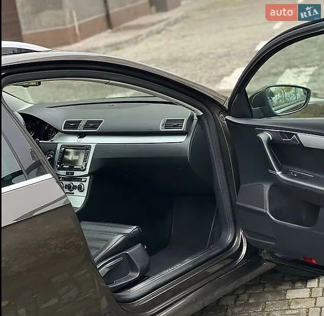2012 Volkswagen Passat - мініатюра 23