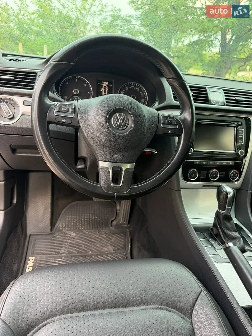 2013 Volkswagen Passat - мініатюра 21