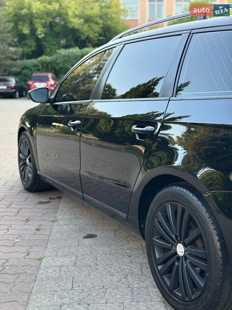 2011 Volkswagen Passat - мініатюра 10