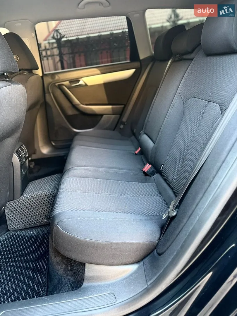 2011 Volkswagen Passat - мініатюра 20
