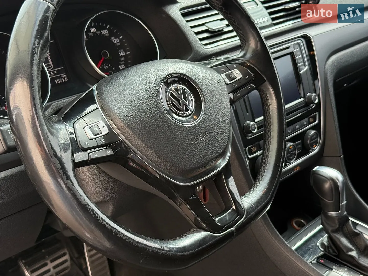 2017 Volkswagen Passat - мініатюра 31