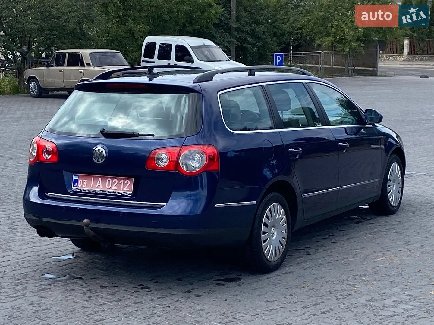 2010 Volkswagen Passat - мініатюра 11