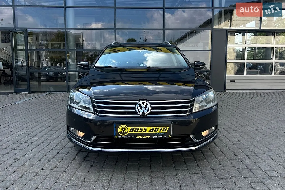 2011 Volkswagen Passat - мініатюра 2