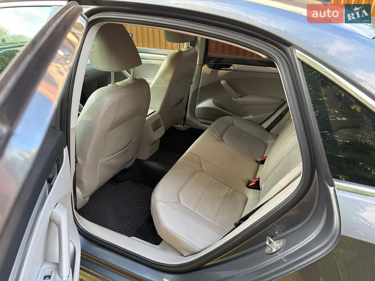 2015 Volkswagen Passat - мініатюра 17