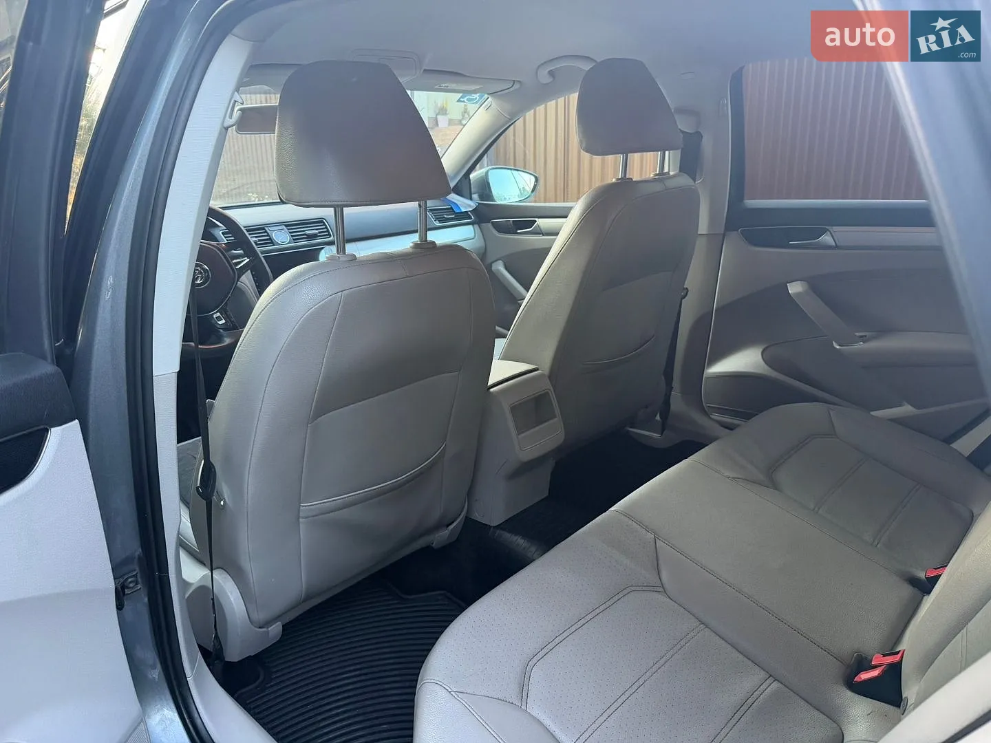 2015 Volkswagen Passat - мініатюра 23