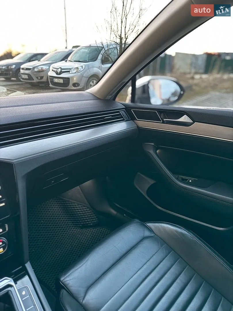 2018 Volkswagen Passat - мініатюра 19