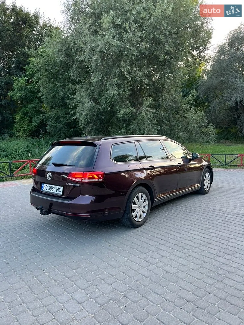 2016 Volkswagen Passat - мініатюра 3