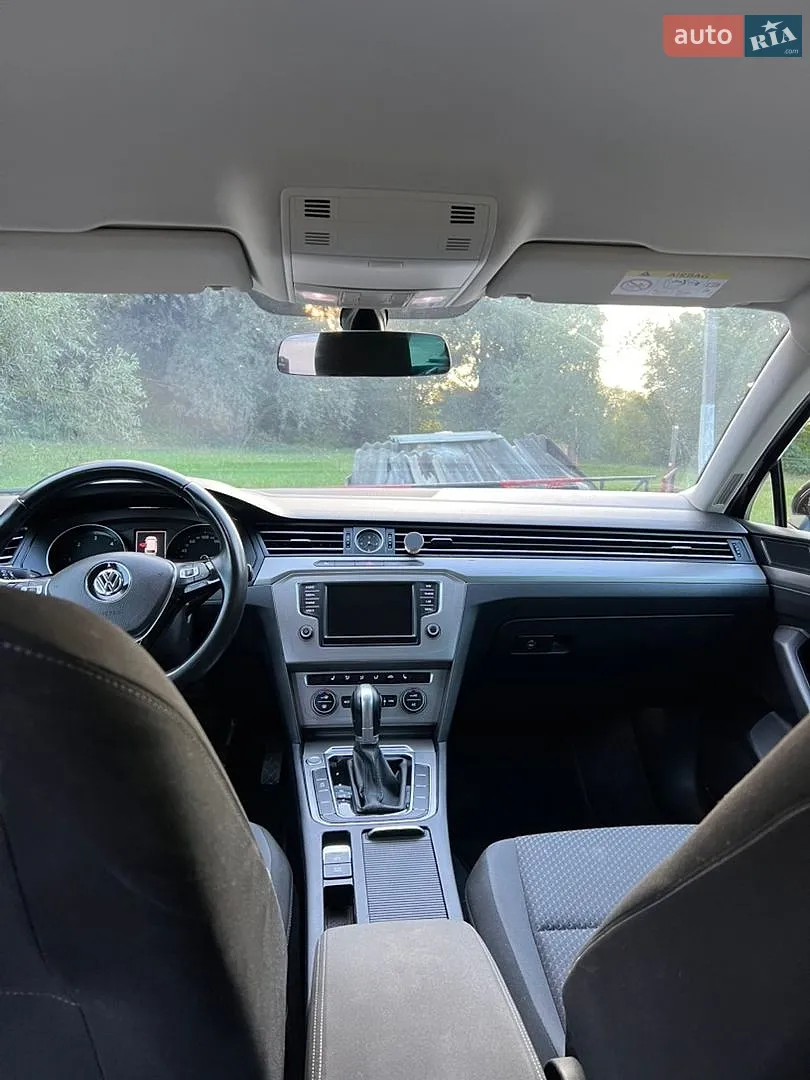 2016 Volkswagen Passat - мініатюра 14