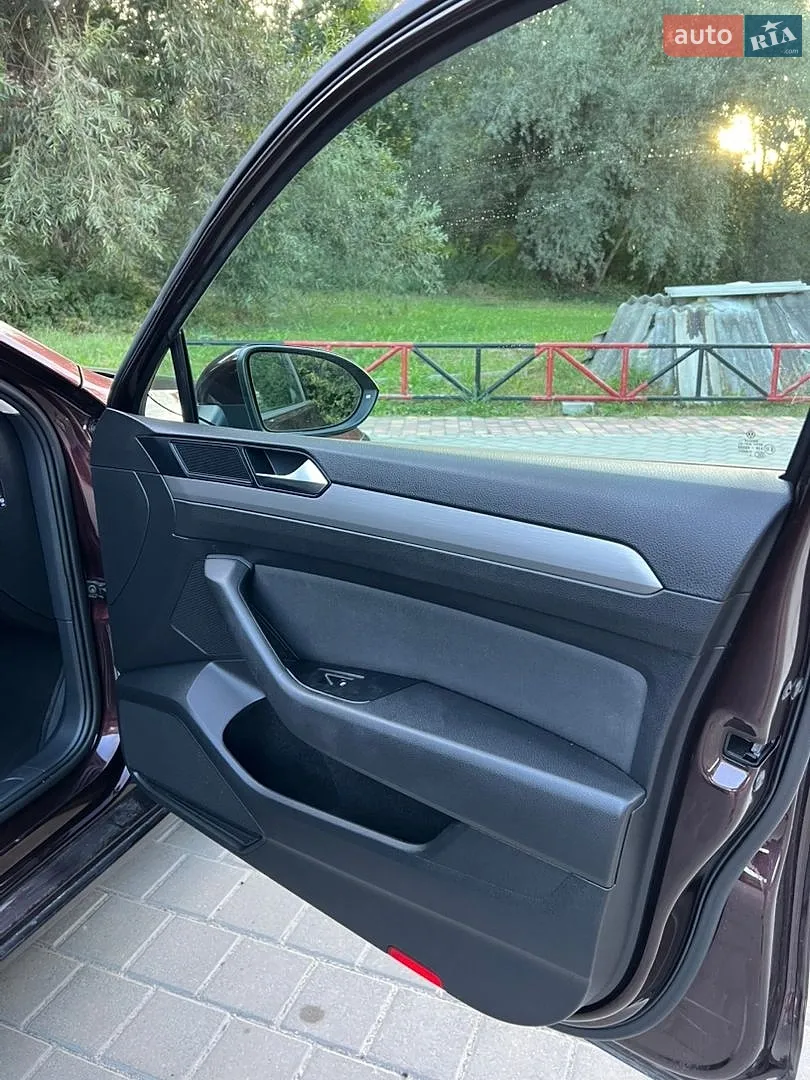 2016 Volkswagen Passat - мініатюра 19