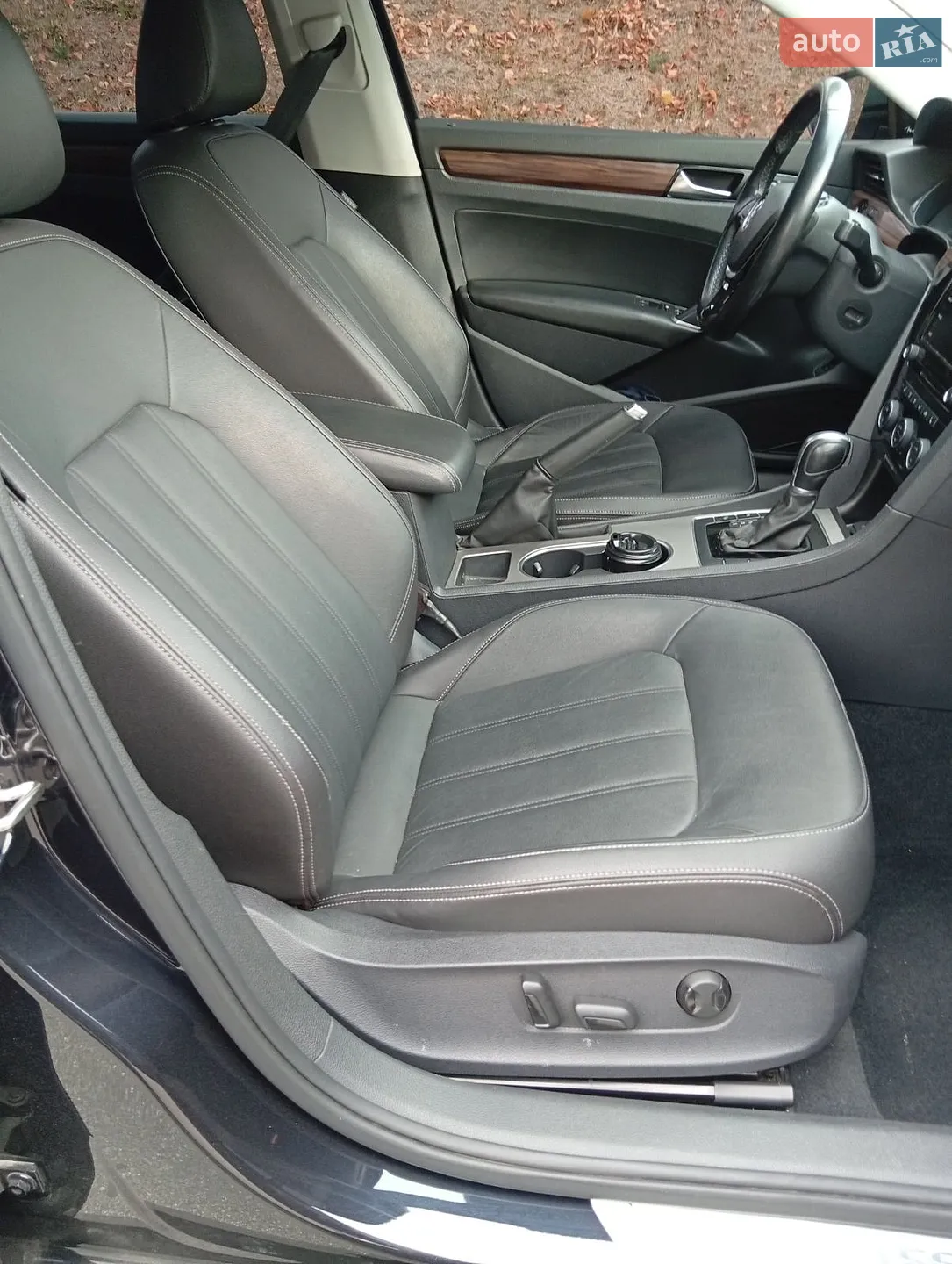 2020 Volkswagen Passat - мініатюра 41