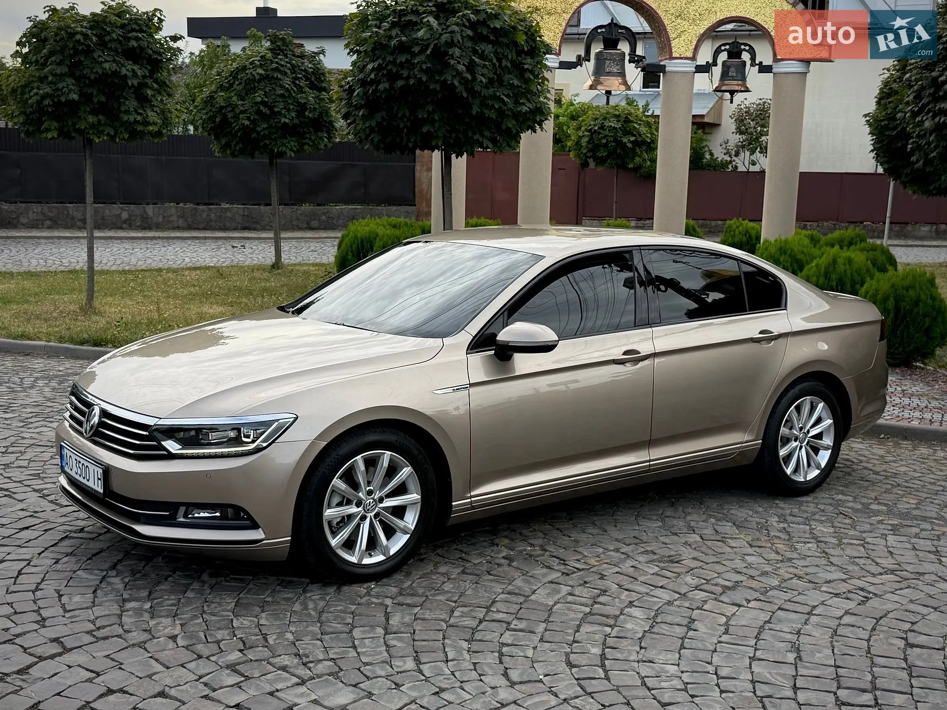 2016 Volkswagen Passat - мініатюра 5