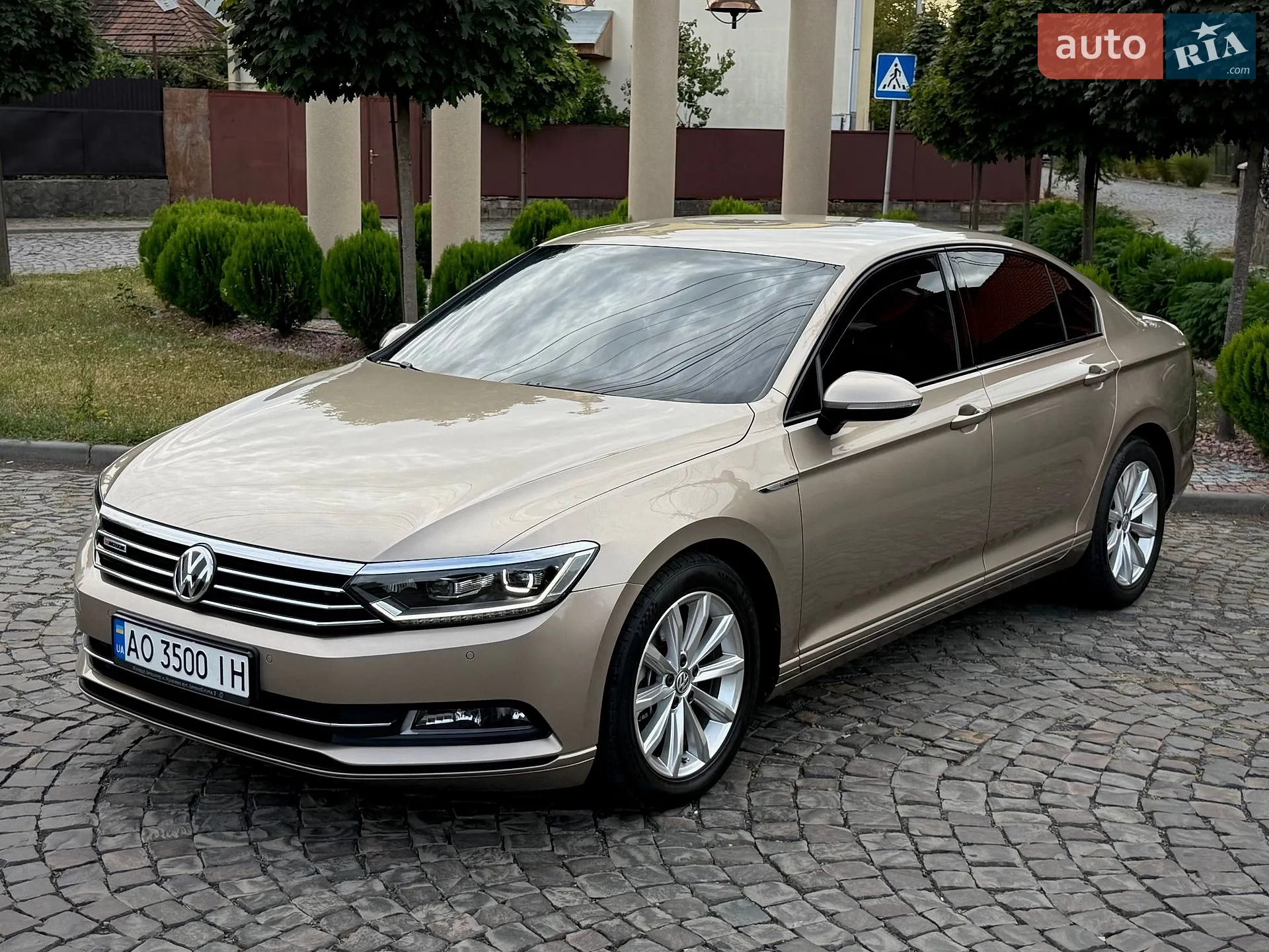 2016 Volkswagen Passat - мініатюра 9