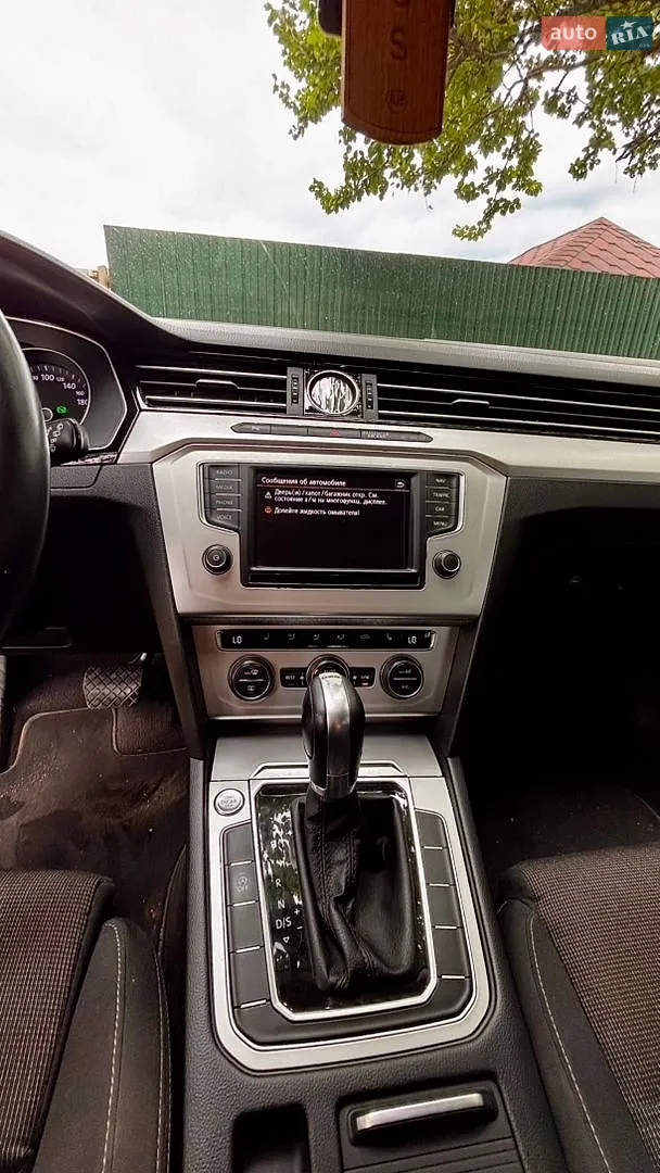 2015 Volkswagen Passat - мініатюра 13