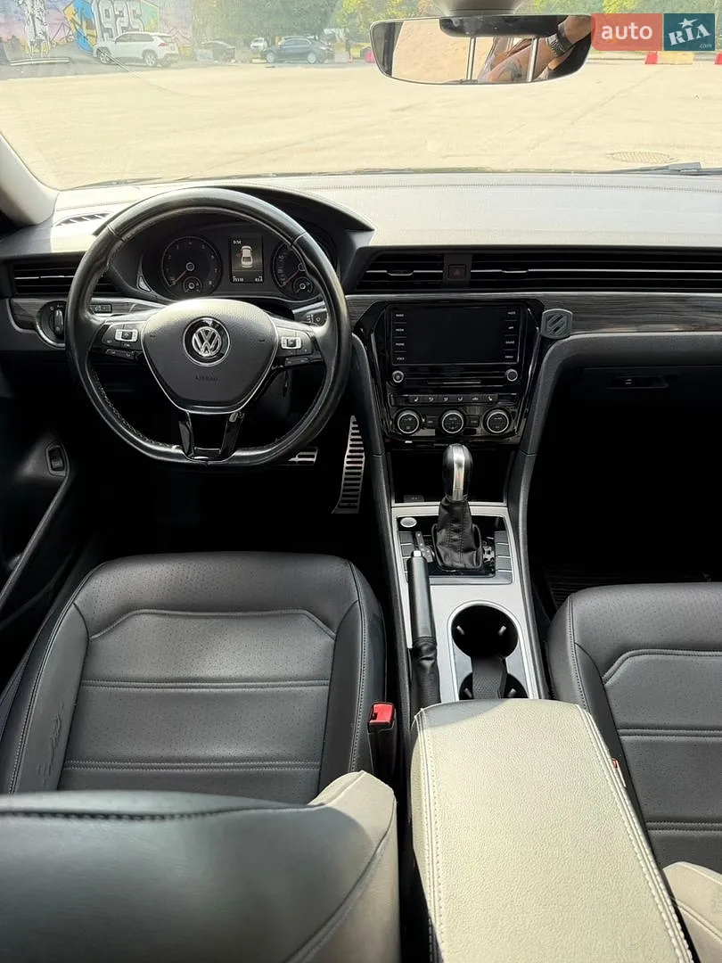 2020 Volkswagen Passat - мініатюра 17