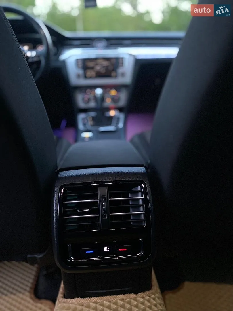 2014 Volkswagen Passat - мініатюра 21