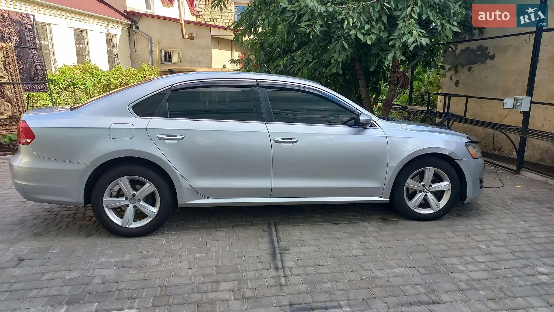 2011 Volkswagen Passat - мініатюра 9