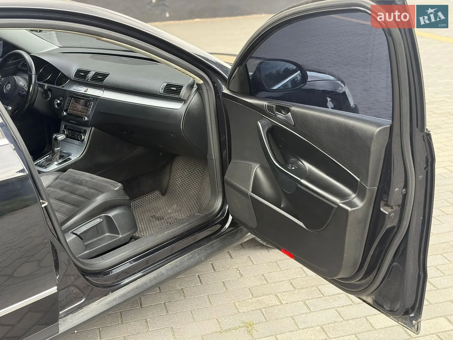 2010 Volkswagen Passat - мініатюра 7