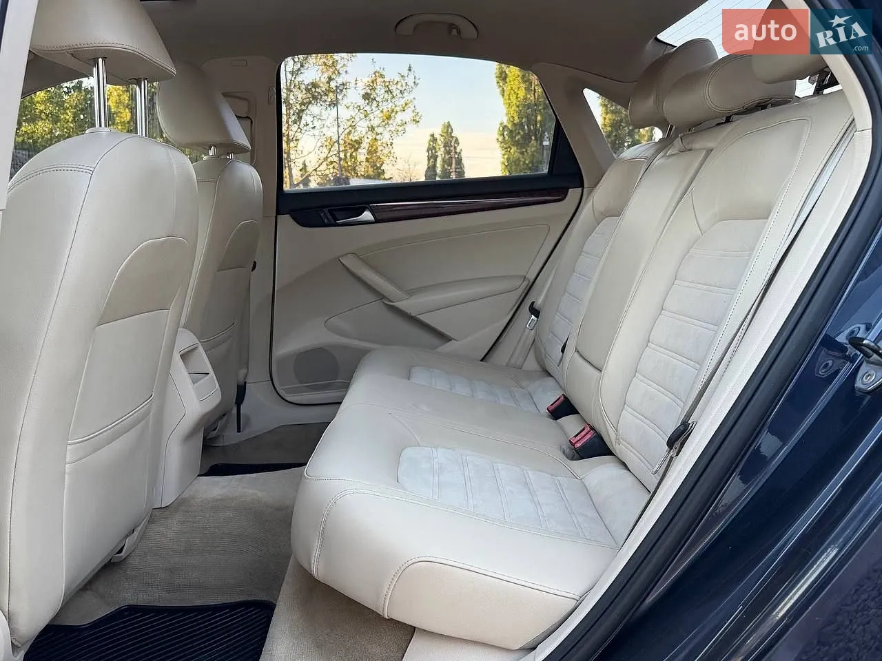 2012 Volkswagen Passat - мініатюра 27